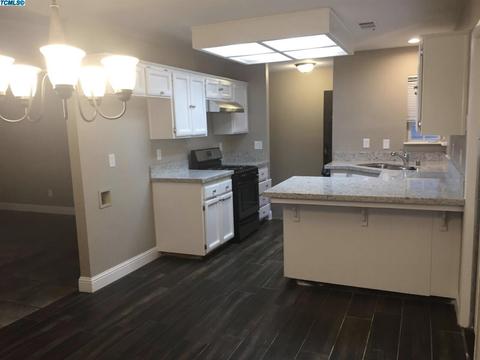 2806 E Sweet Ave, Visalia, CA 93292 photo 3