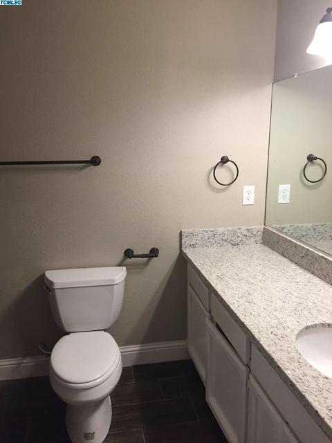 2806 E Sweet Ave, Visalia, CA 93292 photo 15
