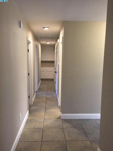 2806 E Sweet Ave, Visalia, CA 93292 photo 11