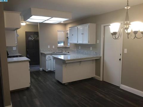 2806 E Sweet Ave, Visalia, CA 93292 photo 5