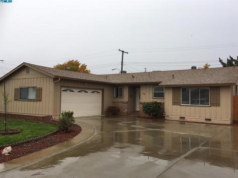 110 Whittier Ct, Exeter, CA 93221 photo 1