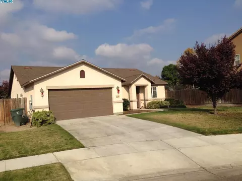 4140 E Center Ct, Visalia, CA 93292 photo 1