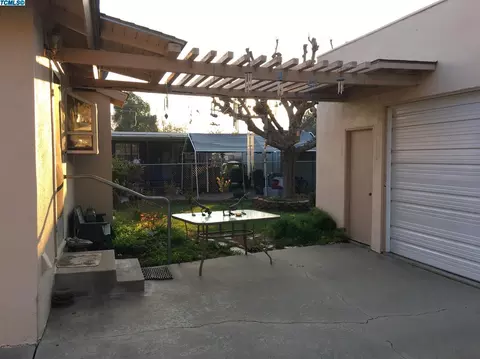 35322 Pine Dr, Springville, CA 93265 photo 7