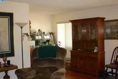 35322 Pine Dr, Springville, CA 93265 photo 11