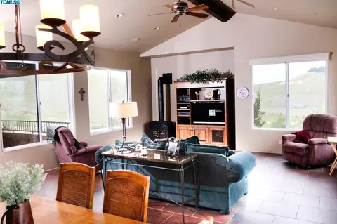 30621 Lyla, Exeter, CA 93221 photo 9