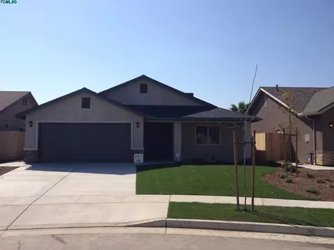 1135 E Vine Ct, Visalia, CA 93292 photo 1