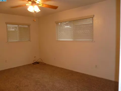 2303 S Memory St, Visalia, CA 93277 photo 33