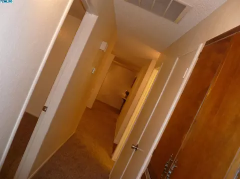 2303 S Memory St, Visalia, CA 93277 photo 38