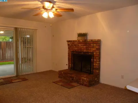 2303 S Memory St, Visalia, CA 93277 photo 20