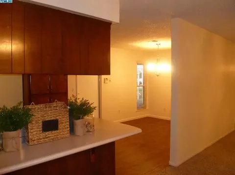 2303 S Memory St, Visalia, CA 93277 photo 24