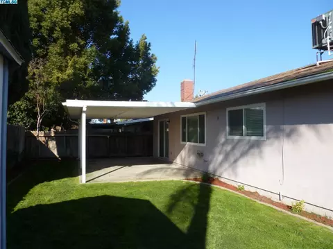 2303 S Memory St, Visalia, CA 93277 photo 40
