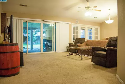 3625 E Stapp, Visalia, CA 93292 photo 12
