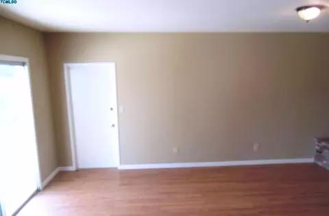 926 E Pleasant Ave, Tulare, CA 93274 photo 8