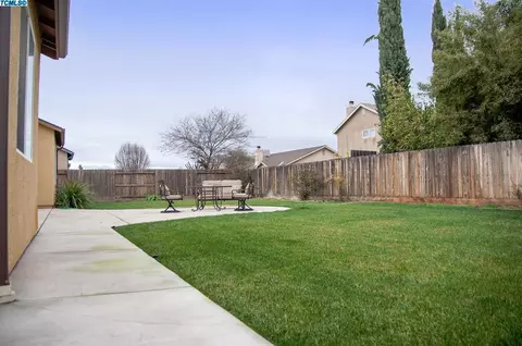 982 Tradition Dr, Lemoore, CA 93245 photo 38