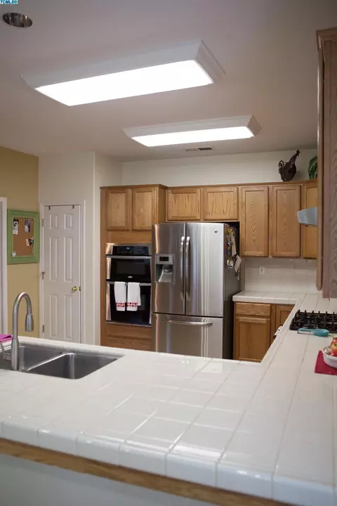 2736 E La Vida Ave, Visalia, CA 93292 photo 14