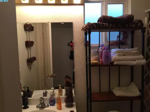 237 S Maple St, Pixley, CA 93256 photo 7