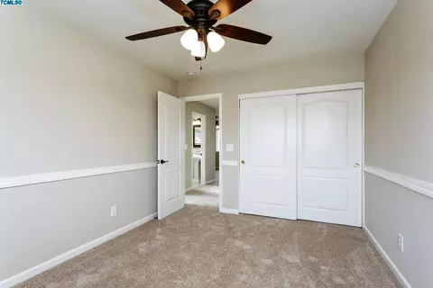 659 Cambria Ln, Lemoore, CA 93245 photo 27