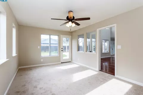 659 Cambria Ln, Lemoore, CA 93245 photo 12