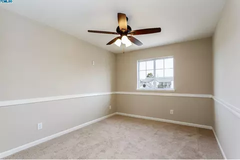659 Cambria Ln, Lemoore, CA 93245 photo 26