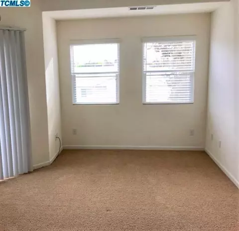 405 W Maple St, Exeter, CA 93221 photo 17