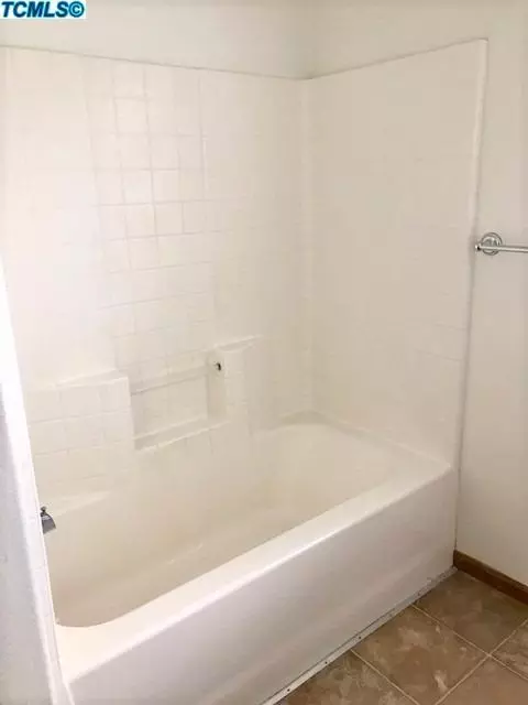 405 W Maple St, Exeter, CA 93221 photo 16
