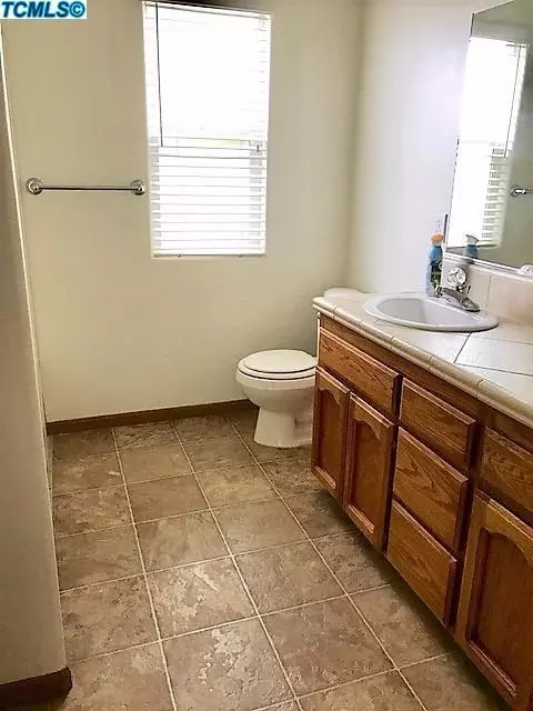 405 W Maple St, Exeter, CA 93221 photo 15