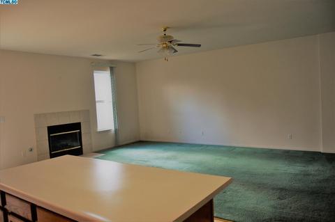 4305 E Westcott Ave, Visalia, CA 93292 photo 12