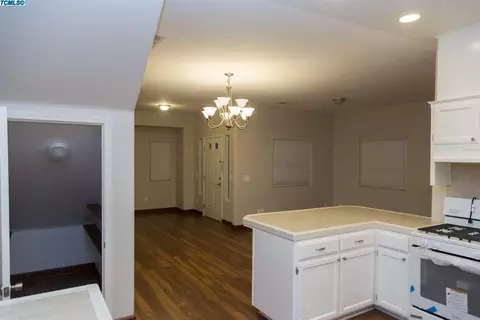 148 S Filbert Rd, Exeter, CA 93221 photo 5