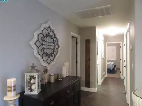 2643 W Payson Ave, Visalia, CA 93291 photo 9
