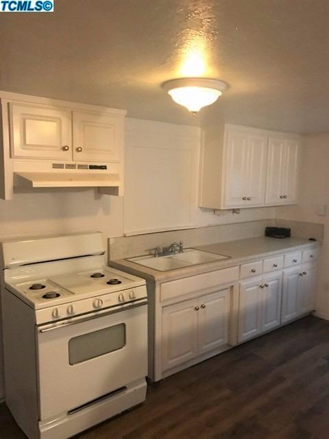 910 E K Ave, Visalia, CA 93292 photo 4