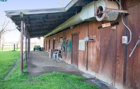 31211 Road 204, Exeter, CA 93221 photo 39