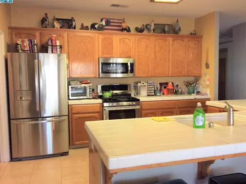 1182 Pine Dr, Lemoore, CA 93245 photo 36