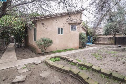 3921 E Four Creeks Ct, Visalia, CA 93292 photo 14