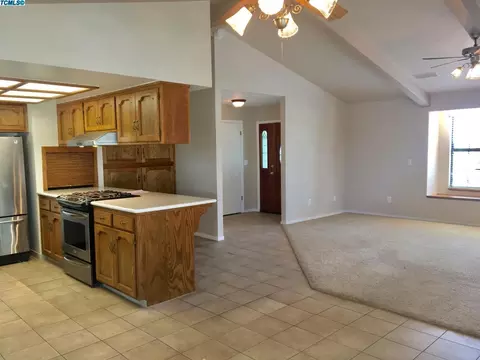 380 S Anderson Rd, Exeter, CA 93221 photo 8