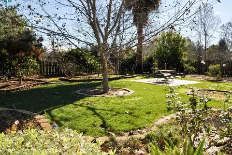 380 S Anderson Rd, Exeter, CA 93221 photo 22