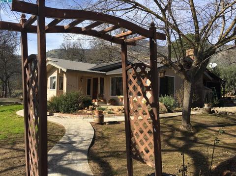 43923 Washburn Dr, Three Rivers, CA 93271 photo 6