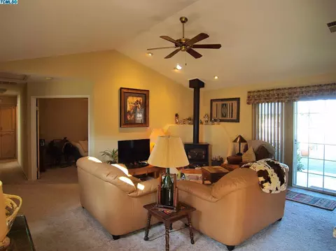 521 Gearey Ave, Exeter, CA 93221 photo 7