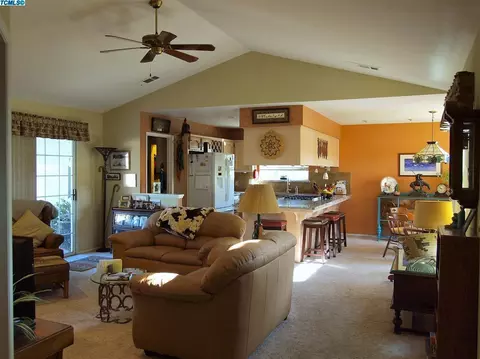 521 Gearey Ave, Exeter, CA 93221 photo 6