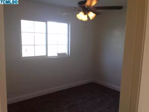 1650 E Levin Ave, Tulare, CA 93274 photo 9