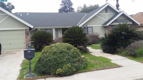 2707 E Feemster Ave, Visalia, CA 93292 photo 2