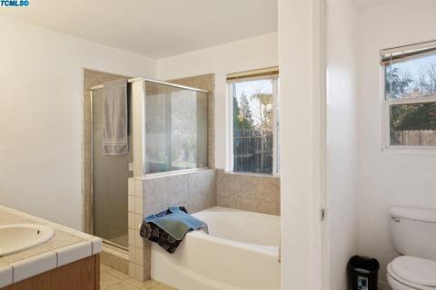 3910 E Harvard Ave, Visalia, CA 93292 photo 16
