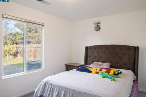 3910 E Harvard Ave, Visalia, CA 93292 photo 19