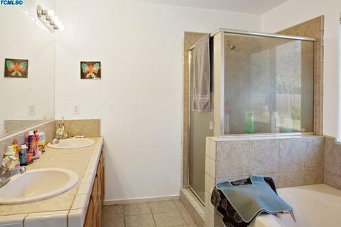 3910 E Harvard Ave, Visalia, CA 93292 photo 15