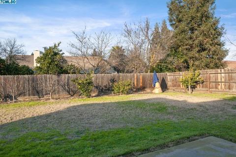 3910 E Harvard Ave, Visalia, CA 93292 photo 21