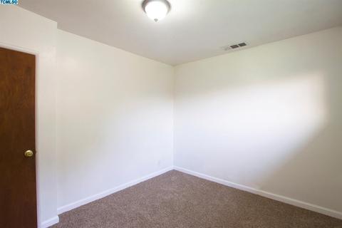 3119 E Stapp Ave, Visalia, CA 93292 photo 24