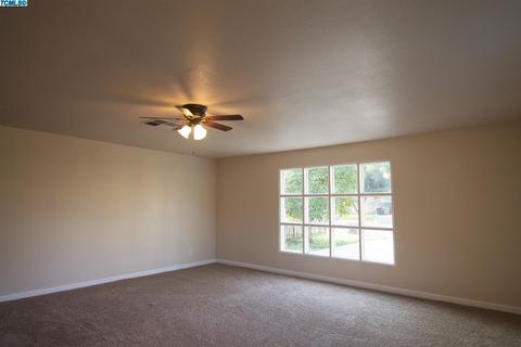 3119 E Stapp Ave, Visalia, CA 93292 photo 13