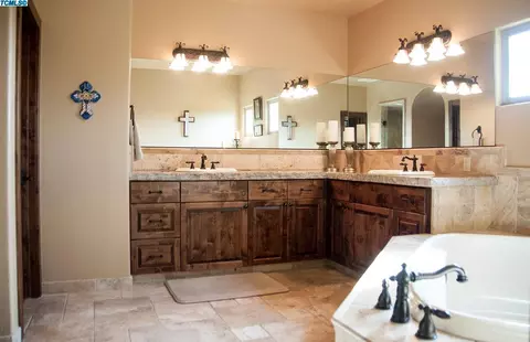 847 Park Pl, Exeter, CA 93221 photo 44