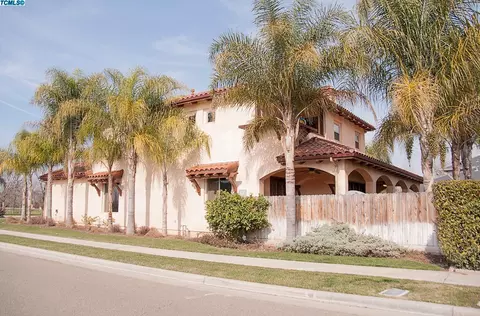 847 Park Pl, Exeter, CA 93221 photo 3