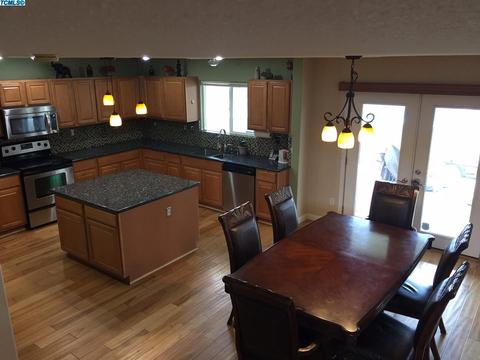 2176 W Hampton Dr, Hanford, CA 93230 photo 23