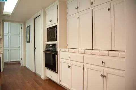 3117 E Grove Ave, Visalia, CA 93292 photo 21